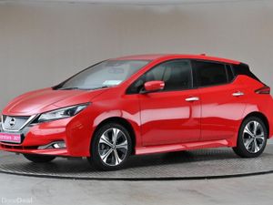 Nissan Leaf EV N-CONNECTA 40 KWH **HALF LEATHER**3 - Image 4