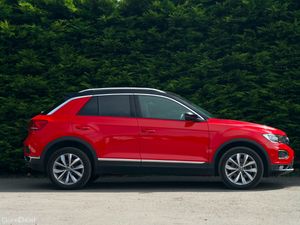 Volkswagen T-Roc 2.0 TDI Design 2021 - Image 3