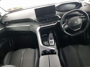 Peugeot 3008 HYBRID2 PHEV 225bhp Allure - Image 4