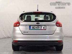 Ford Focus 1.5 TDCi Titanium Hatch Manual - Image 4