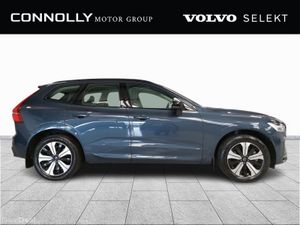 Volvo XC60 T6 AWD PHEV Plus Dark - Image 3