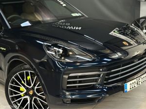PORSCHE CAYENNE V6 E-HYBRID 4DR AUTO - Image 3