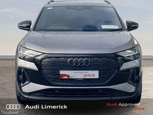 Audi Q4 e-tron 45 S Line Black Edition - Image 3