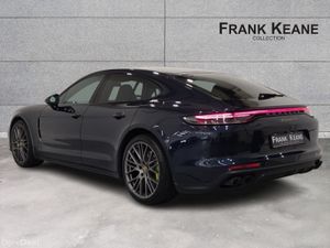 Porsche Panamera Panamera 4 E-Hybrid - Image 3