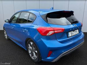 Ford Focus ST-LINE EDITION 5DR 1.5 TD 120 M6 - Image 3