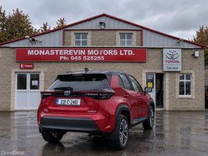 Toyota Yaris Cross *ORIGINAL IRISH CAR * CR CROSS - Image 2
