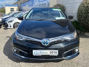 Toyota Auris HYBRID AUTOMATIC 1.8 PETROL //LOW MIL - Image 2