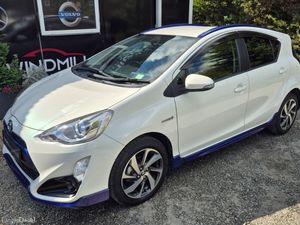 Toyota Aqua 1.5 Hybrid Automatic - Image 4