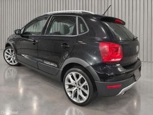 Volkswagen Polo (THE TALL) CROSS POLO - Image 4