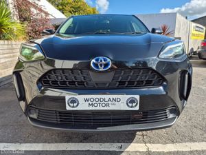 Toyota Yaris Cross 1.5 HYBRID / LUNA G PACK / TAX - Image 4