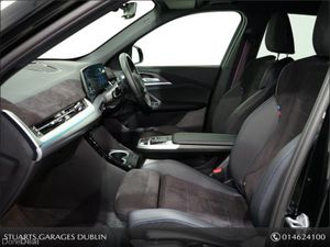 BMW iX1 SHADOW EDITION M-SPORT 20eDrive. SAPPHAIRE - Image 3