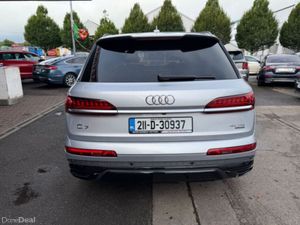 Audi Q7 3.0tdi Q TIP S Line Black pack - Image 4