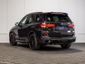 232 BMW X5 X-Drive 30d M-Sport 2 Seat Commercial - Image 4