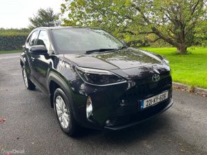 Toyota Yaris Cross HYBRID 2022 - Image 4