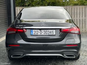212 Mercedes-Benz E 300 DE Amg Line - Image 3