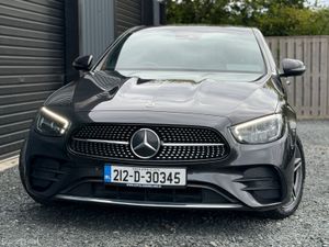 212 Mercedes-Benz E 300 DE Amg Line - Image 2