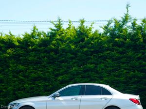 Mercedes-Benz C200 AMG-Line 2018 - Image 2
