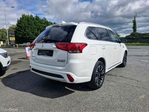 Mitsubishi Outlander 2.0 GX4H PHEV 200BHP 5DR AUTO - Image 4