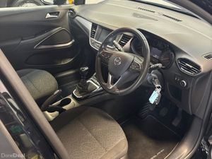 Opel Crossland SC 1.5 Turbo D 110PS 6 Speed - Image 3