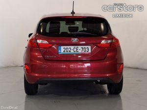 Ford Fiesta 1.1L Ti-VCT 70 PS Zetec - Image 4