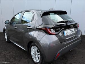Toyota Yaris 1.5 LUNA 4DR - Image 3
