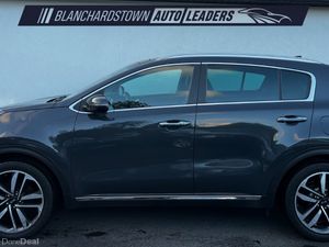 (202) KIA SPORTAGE 1.6CRDI K3 136BHP SKY VIEW NAV - Image 2