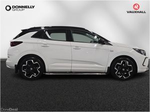 Vauxhall Grandland Diesel Hatchback Ultimate - Image 4