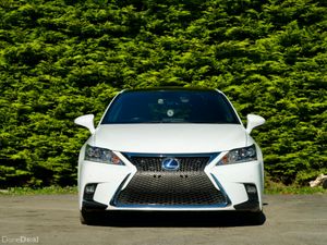 Lexus CT200H F-SPORT 2017 - Image 3