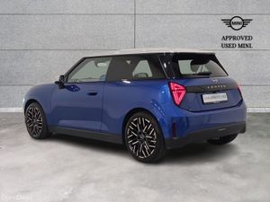BMW iX3 40 M Sport Pro - Image 3