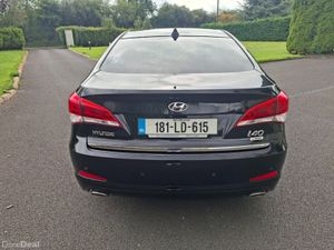 Hyundai i40 1.7 CRDI SE NAV BL/DR 141 4DR 141PS - Image 4