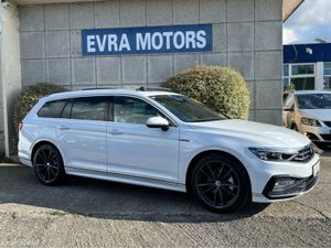 Volkswagen Passat R-LINE AUTOMATIC 2.0 DIESEL //VE - Image 4