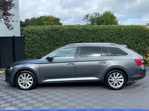 Skoda Superb AMBITION ESTATE 2.0 TDI // - Image 3