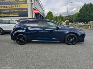 Toyota Corolla SPORT 1.8 6AA-ZWE213H - Image 4