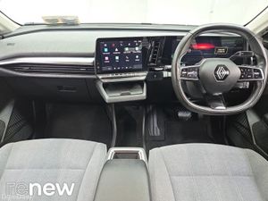 Renault Megane E-Tech Equilibre EV40 5DR Auto - Image 3