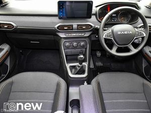 Dacia Sandero Stepway TCe 90 STEPWAY Expression - Image 3