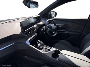 Peugeot 5008 Auto Allure 1.5 BlueHDi 130bhp - Image 2