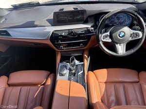 BMW 5 SERIES 530e M SPORT / BODYKIT - Image 3