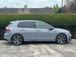 22Volkswagen Golf 1.5 Tsi 150 RLine €23950 inc Vrt - Image 4