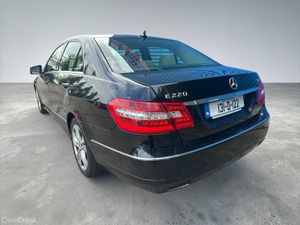 2013 Mercedes-Benz E 220 CDI BE Avantgarde Auto - Image 2
