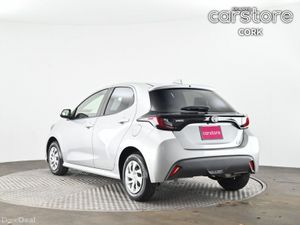 Toyota Yaris 1.5 - Image 3