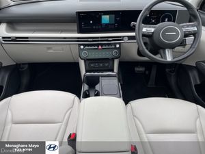 Hyundai Tucson PLATINUM PHEV AUTO 2WD - Image 2