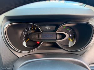 RENAULT CAPTUR 2016 1.2 AUTOMATIC - Image 4