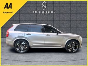 2024 Volvo XC90 T8 *ULTIMATE DARK PLUS* PHEV AWD - Image 2