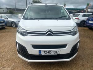 Citroen C4 Spacetourer **9 Seater** - Image 2