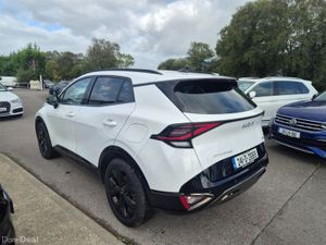 Kia Sportage Phev Anniversary 5DR - Image 3