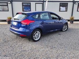 Ford Focus STYLE 1.5 TD 95PS 6SPEED 4 5DR 4DR - Image 2