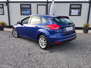 Ford Focus STYLE 1.5 TD 95PS 6SPEED 4 5DR 4DR - Image 3