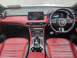 MG HS Exclusive PHEV *Sun roof* - Image 4