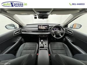 Mitsubishi Outlander 4WD PHEV G, Low mileage, Reve - Image 2