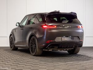 262 Range Rover Sport P460e Dynamic SE - Image 4